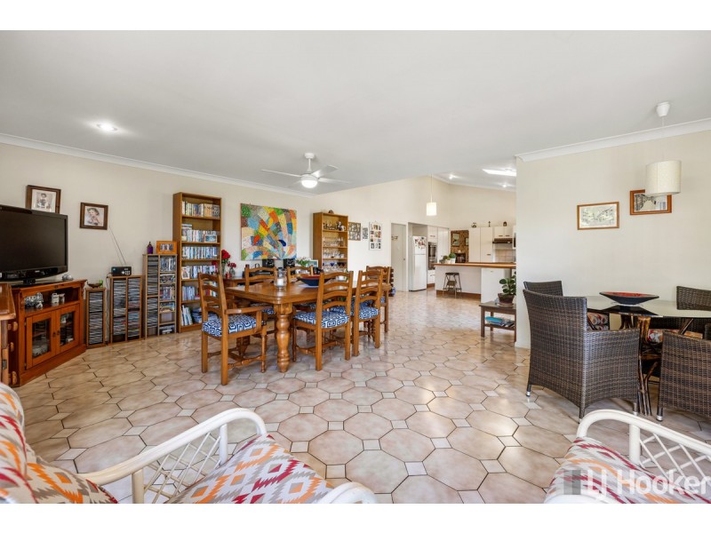 11 Hucker Court, Cleveland QLD 4163