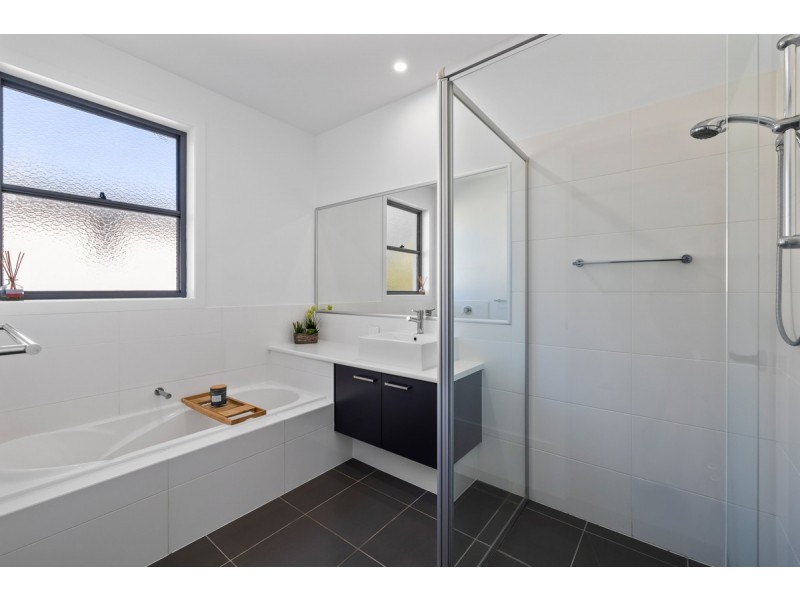 11 Vineyard Drive, Mount Cotton QLD 4165