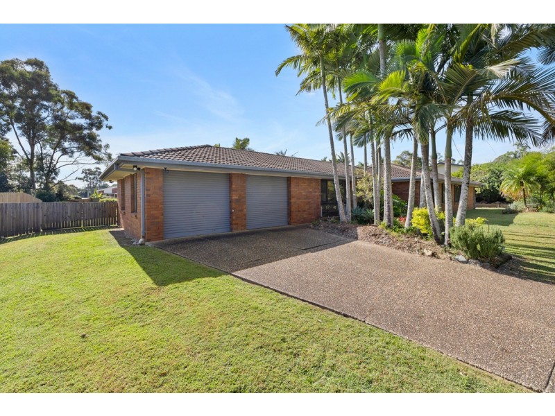 24 Catherine Street, Birkdale QLD 4159