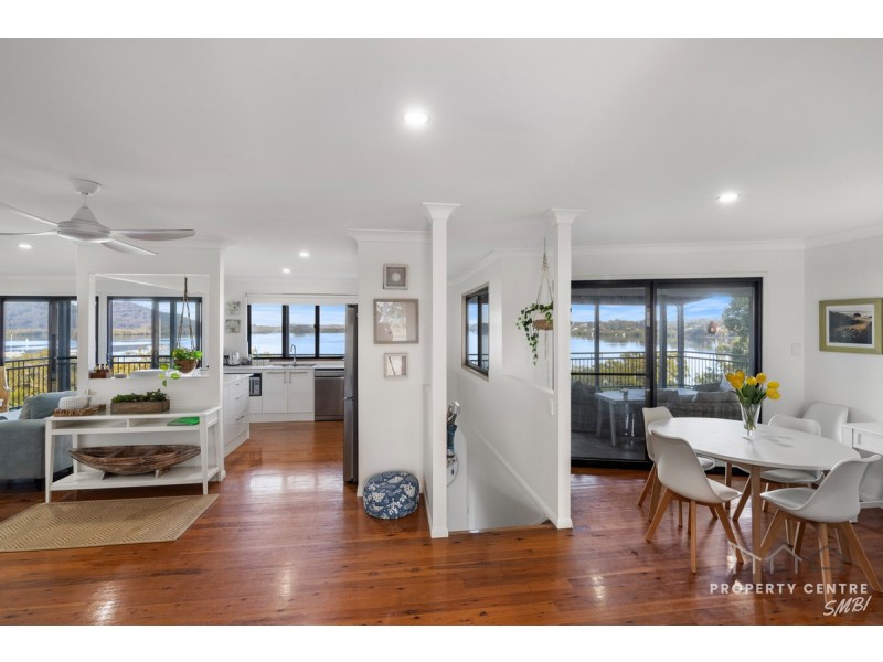 142-144 Canaipa Point Drive, Russell Island QLD 4184