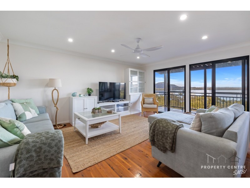 142-144 Canaipa Point Drive, Russell Island QLD 4184
