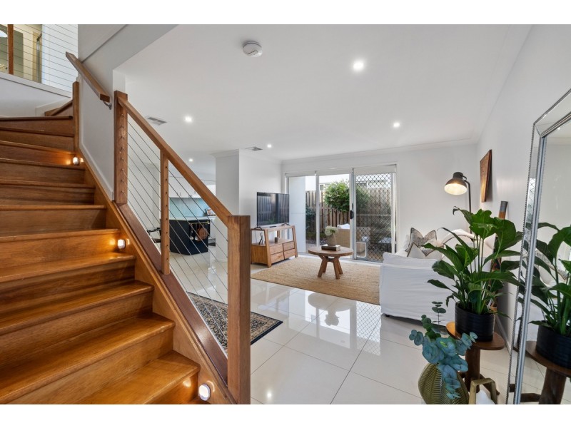 45/57 Charles Canty Drive, Wellington Point QLD 4160