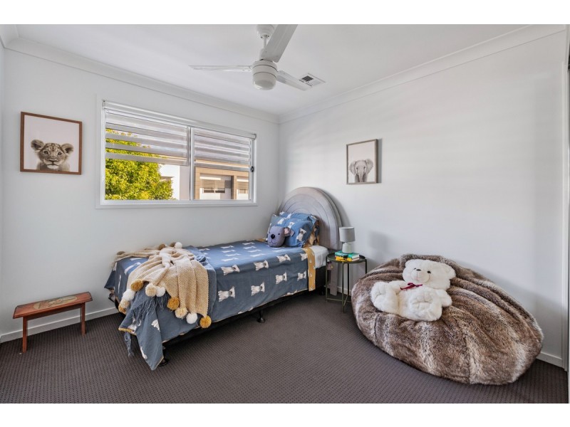 45/57 Charles Canty Drive, Wellington Point QLD 4160