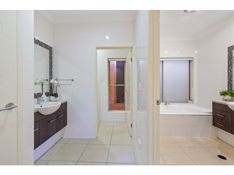 17 Megan Court, Thornlands QLD 4164