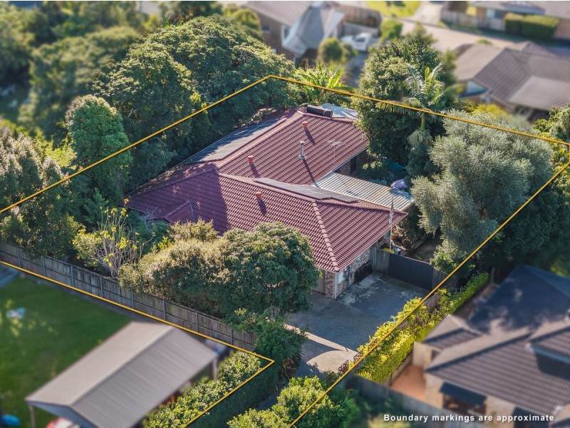 35 Larbonya Crescent, Capalaba QLD 4157