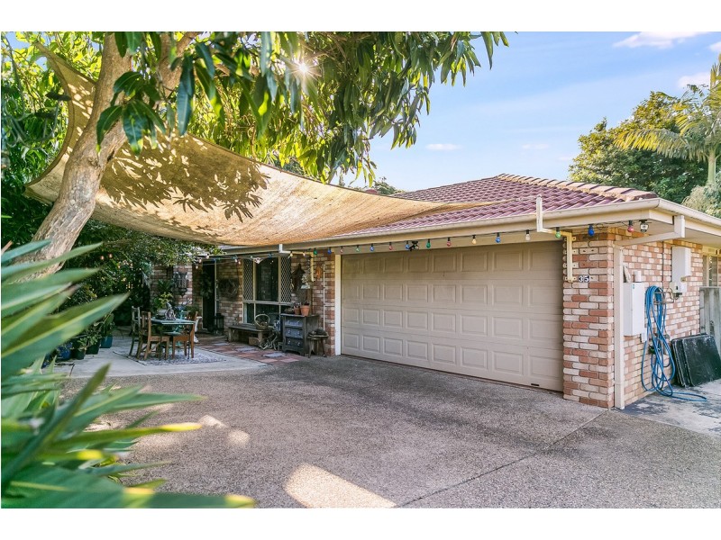 35 Larbonya Crescent, Capalaba QLD 4157