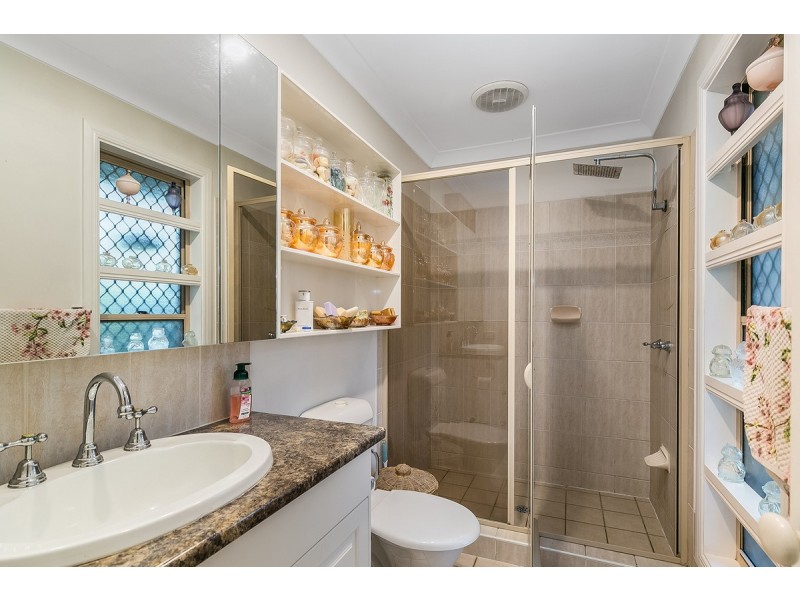 35 Larbonya Crescent, Capalaba QLD 4157