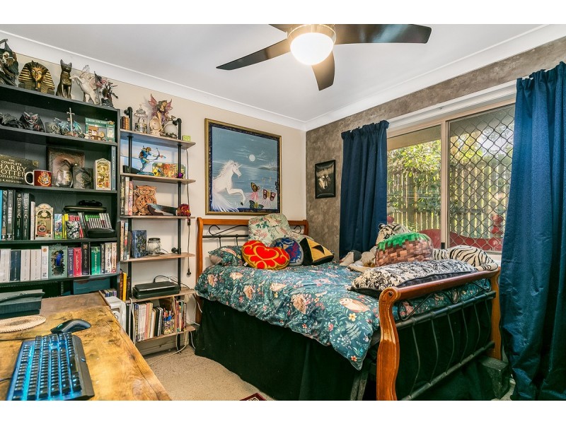 35 Larbonya Crescent, Capalaba QLD 4157