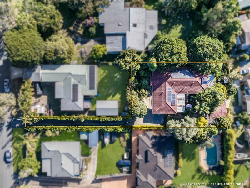 35 Larbonya Crescent, Capalaba QLD 4157