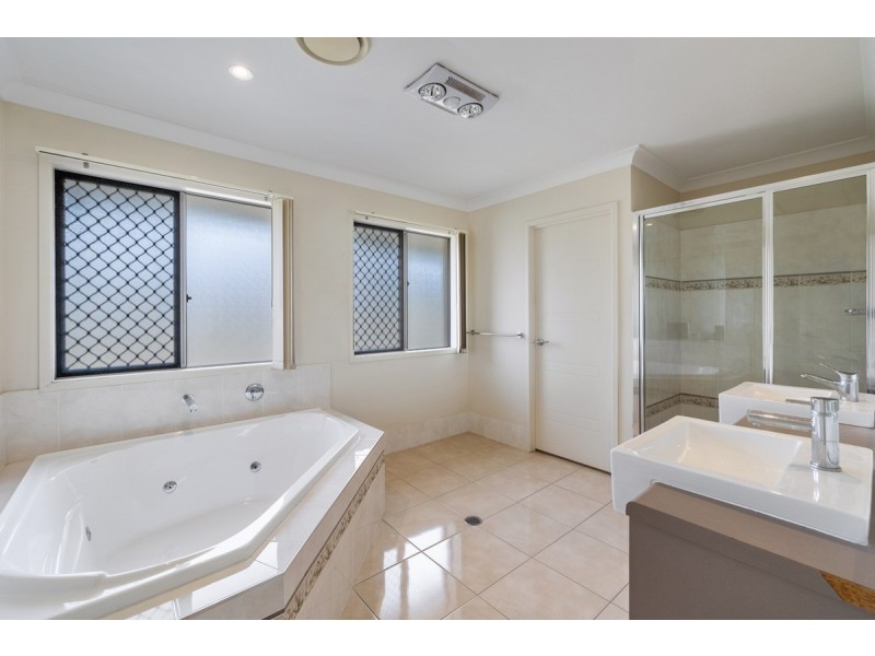 19 Celsa Street, Wellington Point QLD 4160