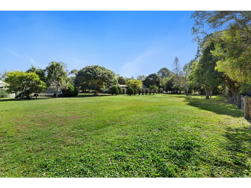 83 Grassdale Road, Belmont QLD 4153