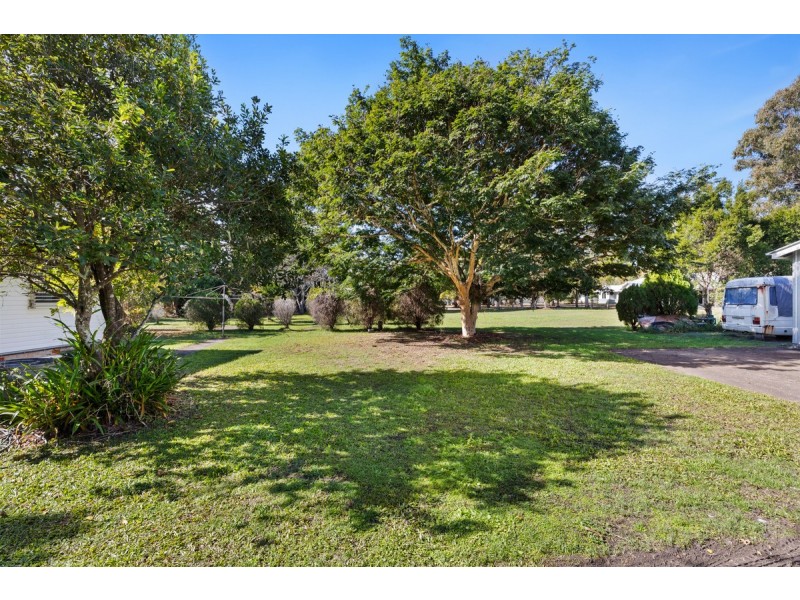 83 Grassdale Road, Belmont QLD 4153