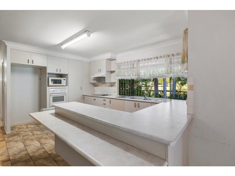 83 Grassdale Road, Belmont QLD 4153