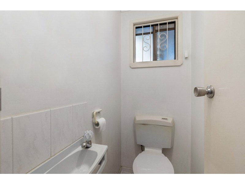 83 Grassdale Road, Belmont QLD 4153