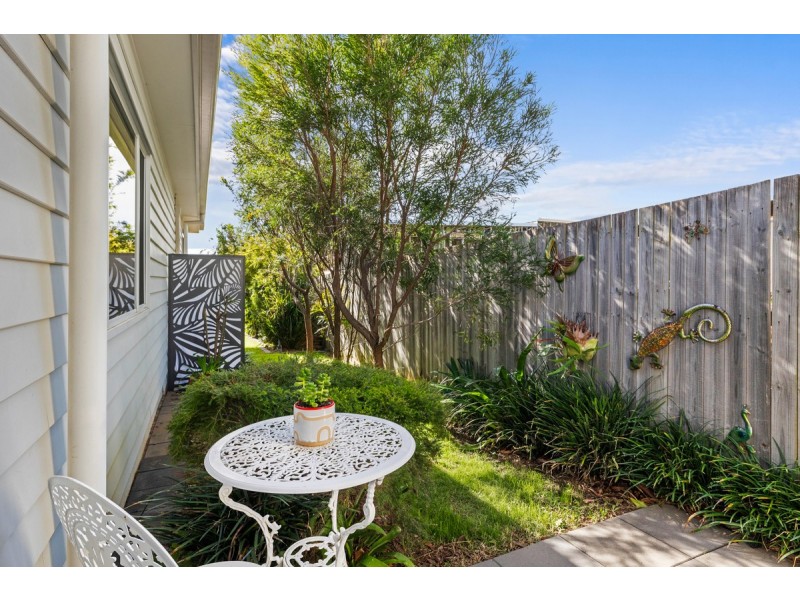 42 Russell Street, Cleveland QLD 4163