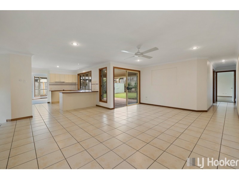 5 Bush Cherry Place, Thornlands QLD 4164