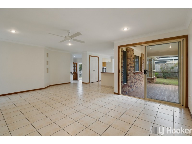 5 Bush Cherry Place, Thornlands QLD 4164
