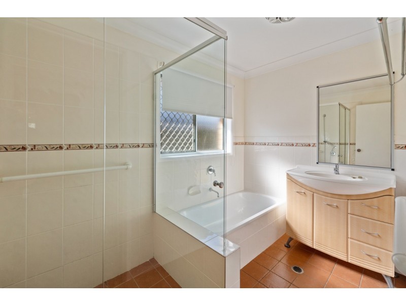 17 Jania Street, Redland Bay QLD 4165