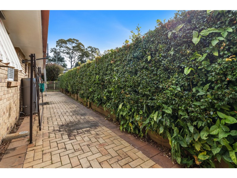 17 Jania Street, Redland Bay QLD 4165