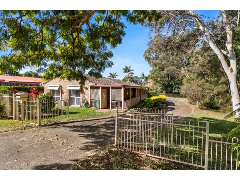 17 Jania Street, Redland Bay QLD 4165