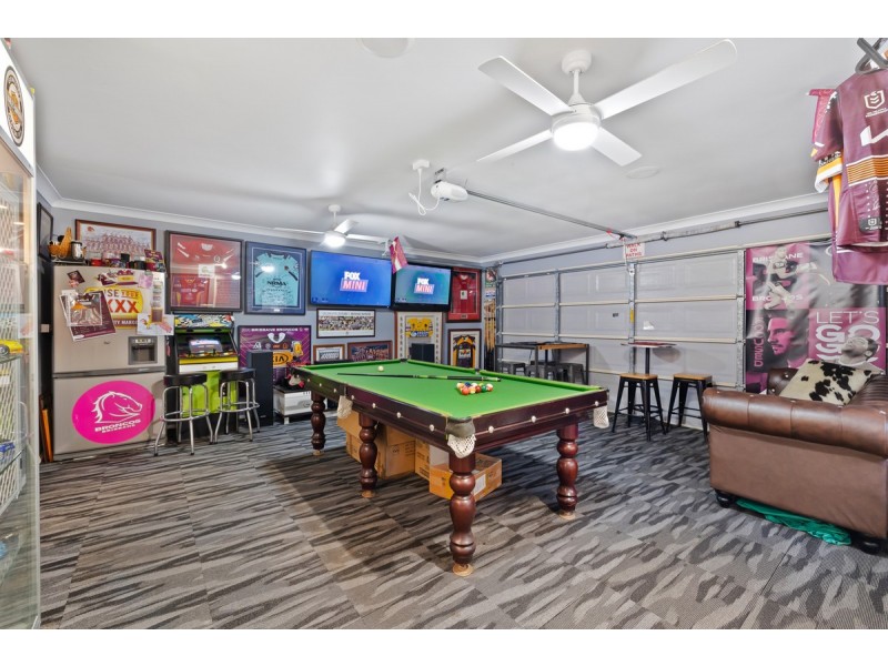 8 Morgan Close, Manly West QLD 4179