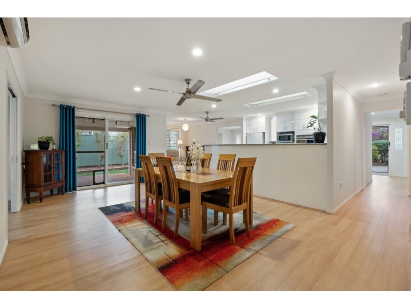 35 Trafalgar Drive, Victoria Point QLD 4165