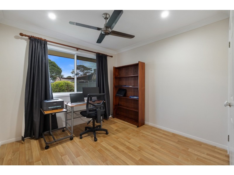 35 Trafalgar Drive, Victoria Point QLD 4165
