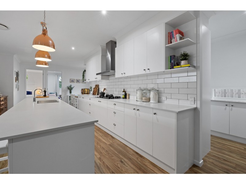 3 Heffernan Road, Alexandra Hills QLD 4161