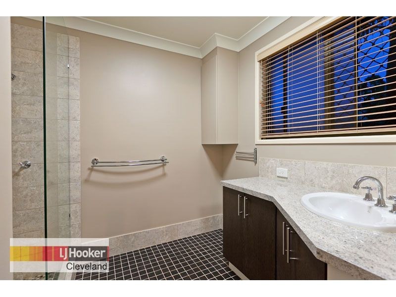 4 Admiralty Court, Cleveland QLD 4163