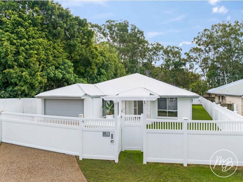 15 Tathra Court, Redland Bay QLD 4165