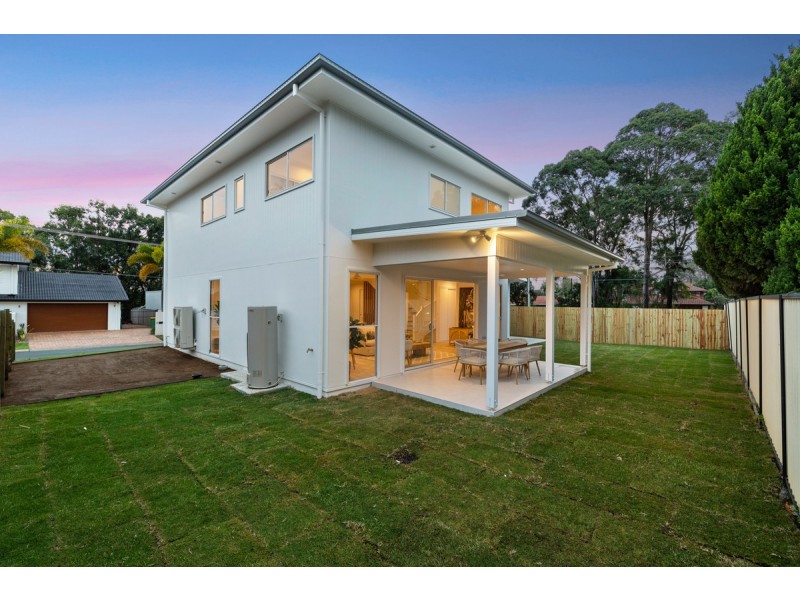 2A Devonstone Street, Cleveland QLD 4163