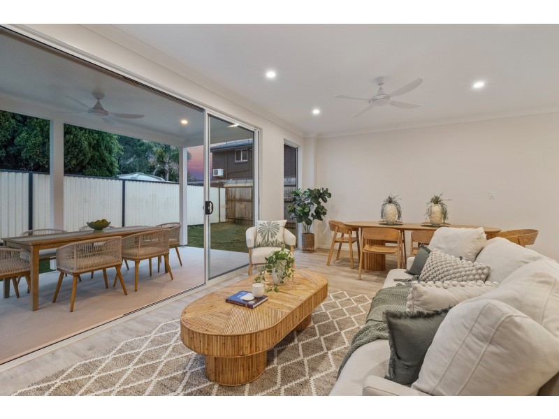2A Devonstone Street, Cleveland QLD 4163