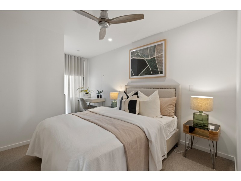 6/100 Dorsal Drive, Birkdale QLD 4159