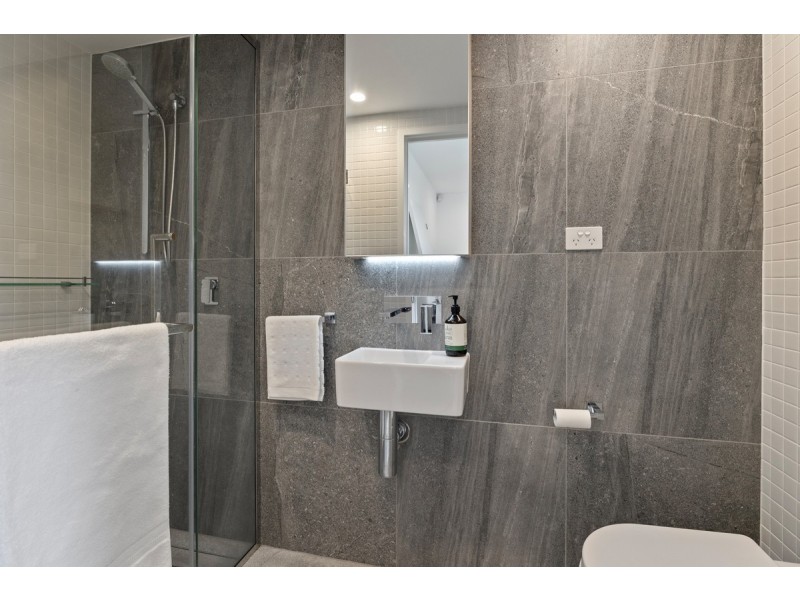 6/100 Dorsal Drive, Birkdale QLD 4159