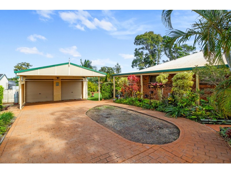 9 Dawn Crescent, Thornlands QLD 4164