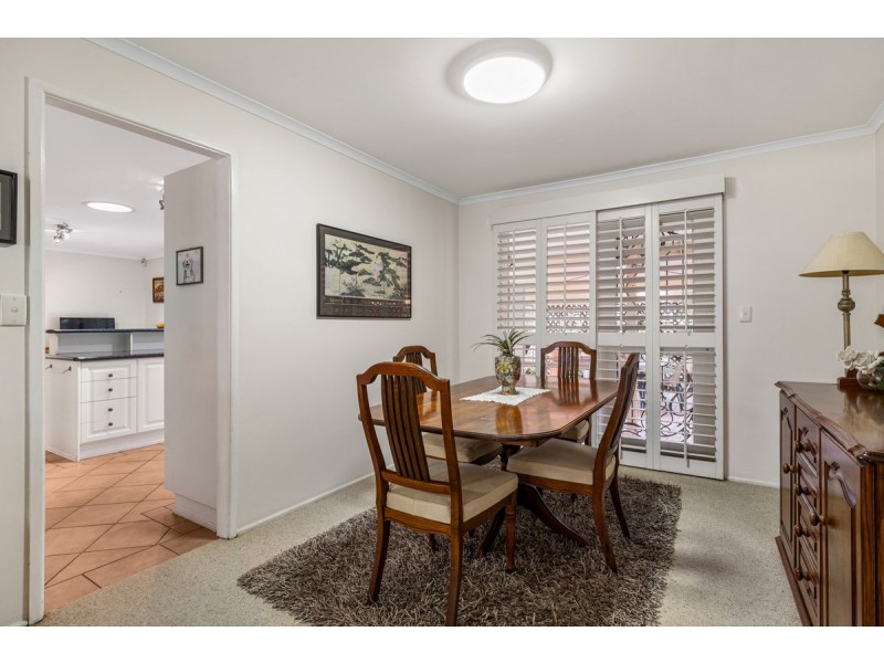 9 Dawn Crescent, Thornlands QLD 4164