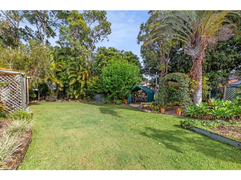 9 Dawn Crescent, Thornlands QLD 4164
