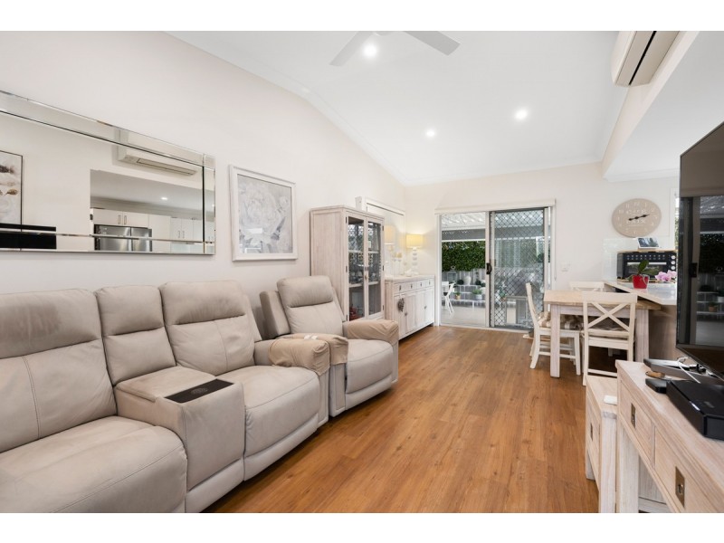 163/22-28 Collingwood Road, Birkdale QLD 4159