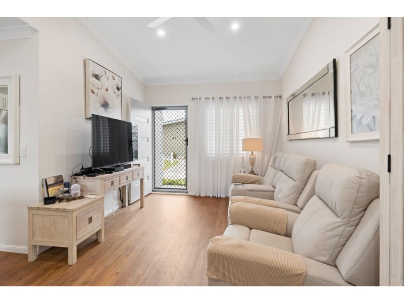 163/22-28 Collingwood Road, Birkdale QLD 4159