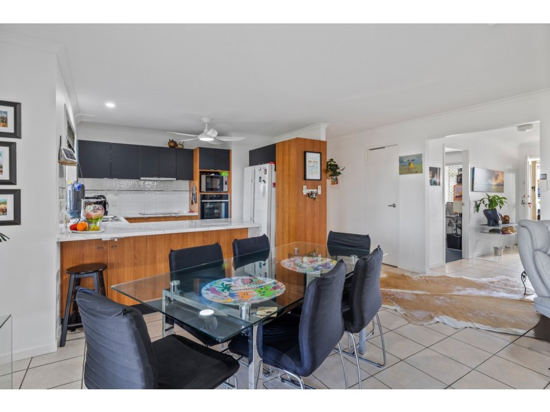 4/192 Hargreaves Road, Manly West QLD 4179