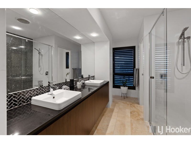 5 Freshwater Street, Thornlands QLD 4164