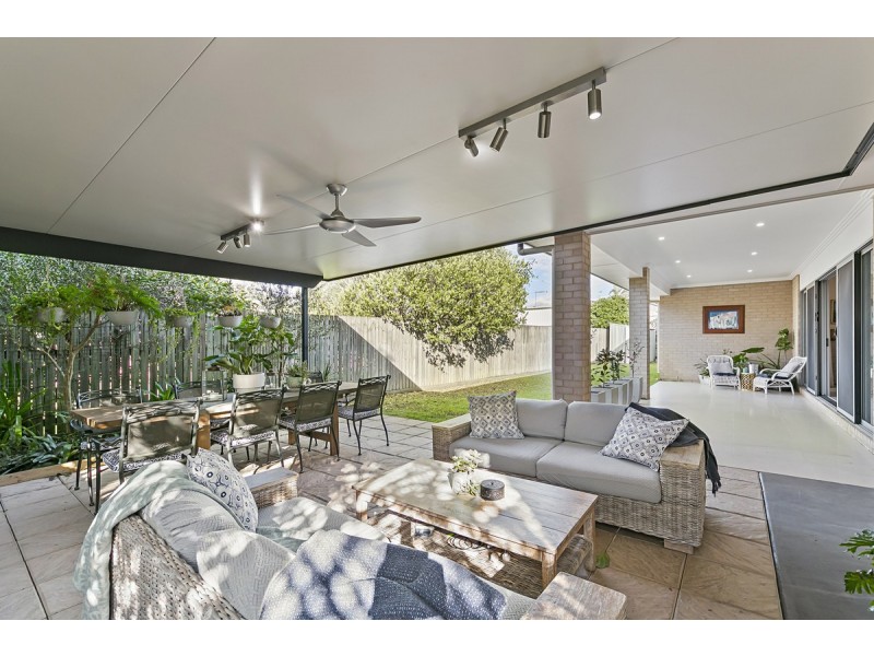 40 Parkgrove Street, Birkdale QLD 4159