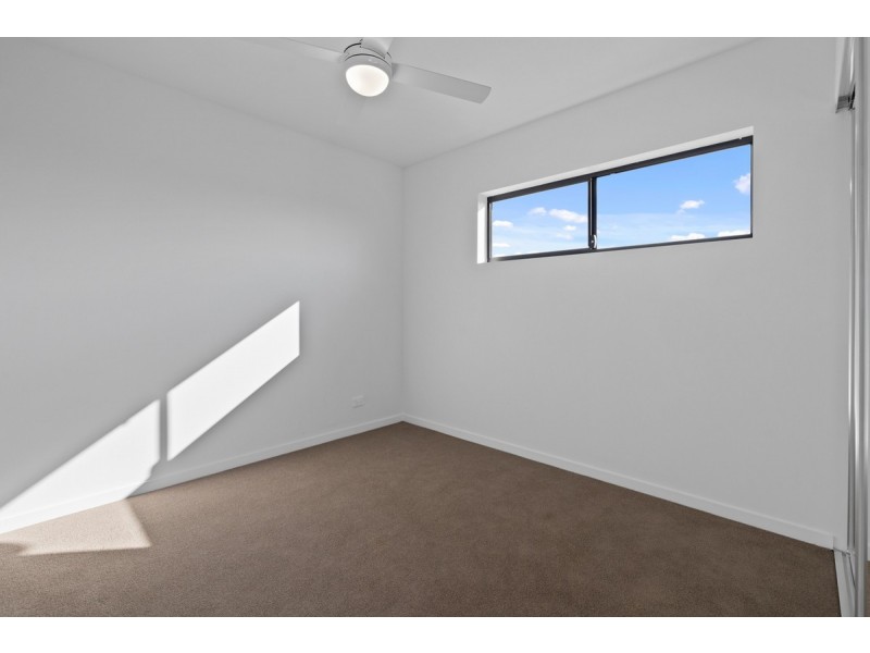 144/6 Beverley Avenue, Rochedale South QLD 4123