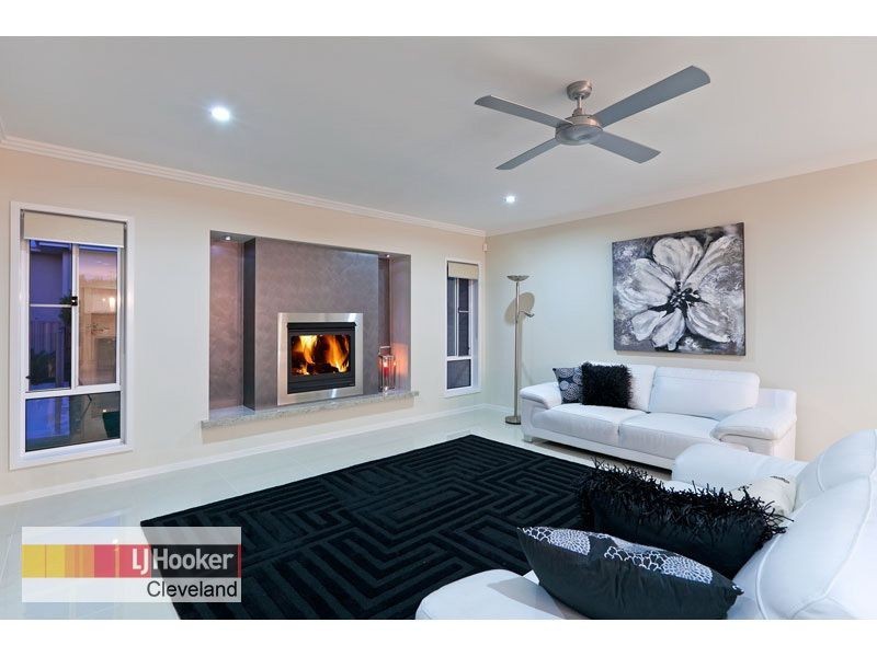 69 Penzance Drive, Redland Bay QLD 4165