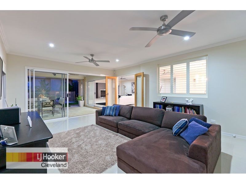 69 Penzance Drive, Redland Bay QLD 4165