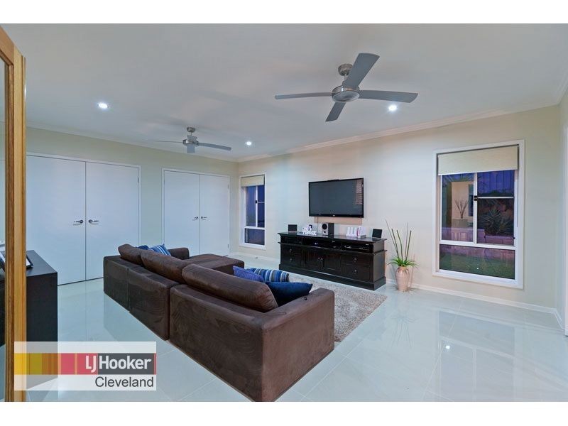 69 Penzance Drive, Redland Bay QLD 4165