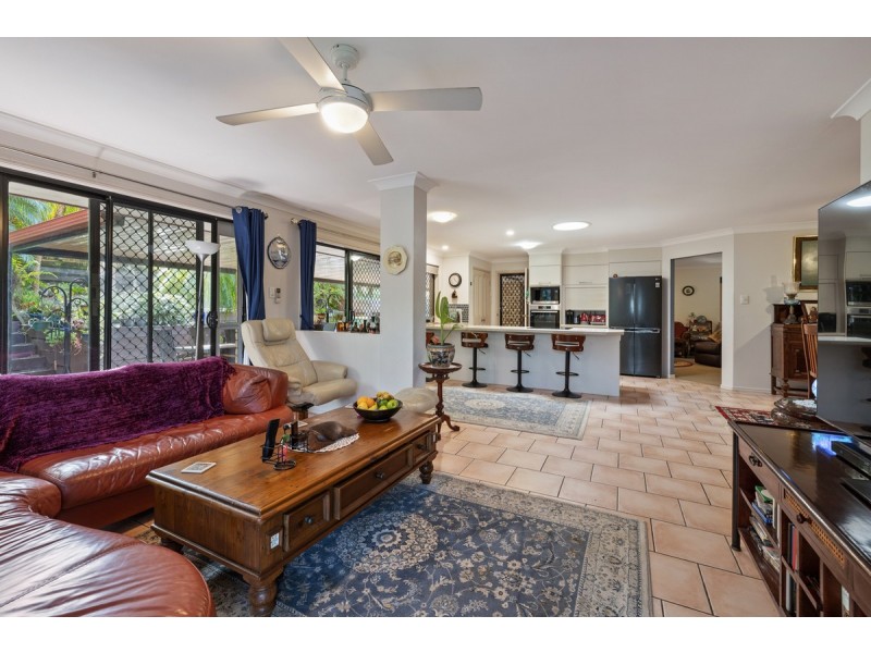 37 Begonia Crescent, Mount Cotton QLD 4165