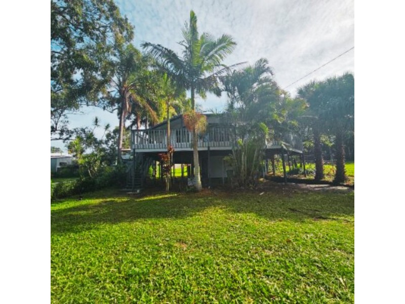 11 Mawarra Street, Macleay Island QLD 4184