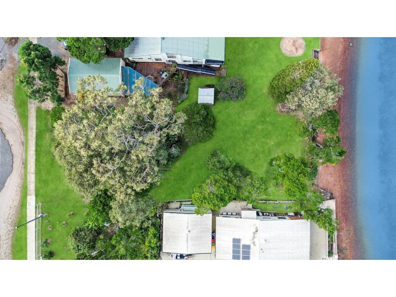 178 Canaipa Point Drive, Russell Island QLD 4184