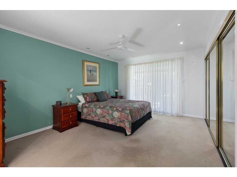 11 Breene Court, Carindale QLD 4152